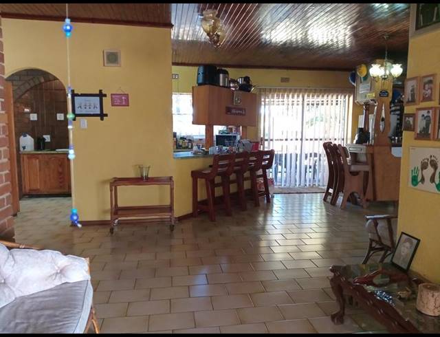 3 BEDROOM HOUSE FOR SALE IN VANDERBIJLPARK SW 2